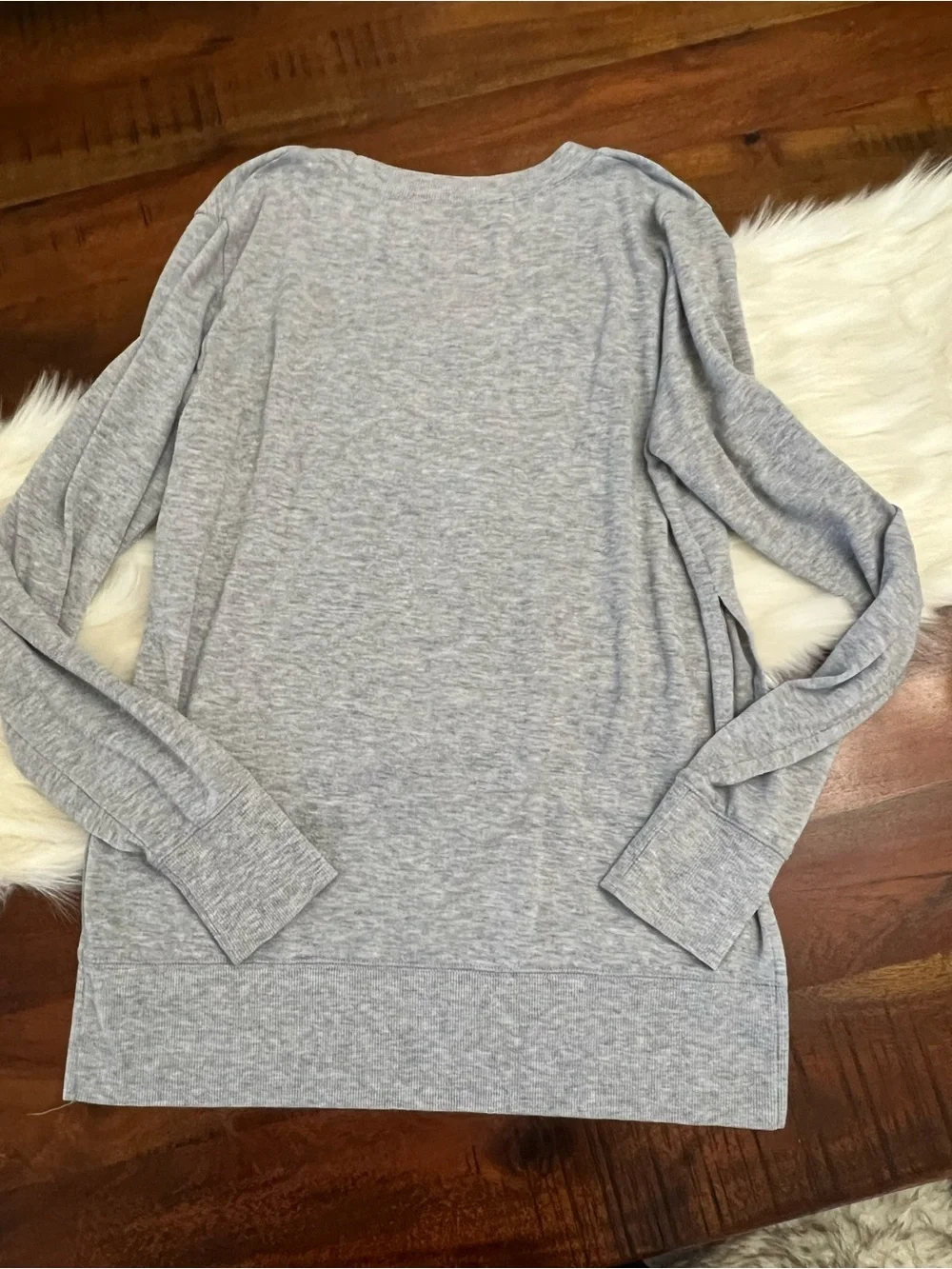 Alo Yoga Gray High Low Split Hem Long Sleeve Top Size Small